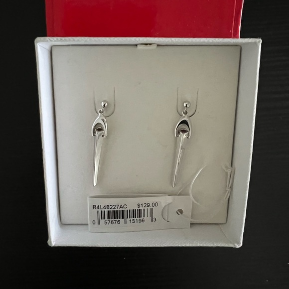 Silver Pendant and Earrings - Picture 3 of 4